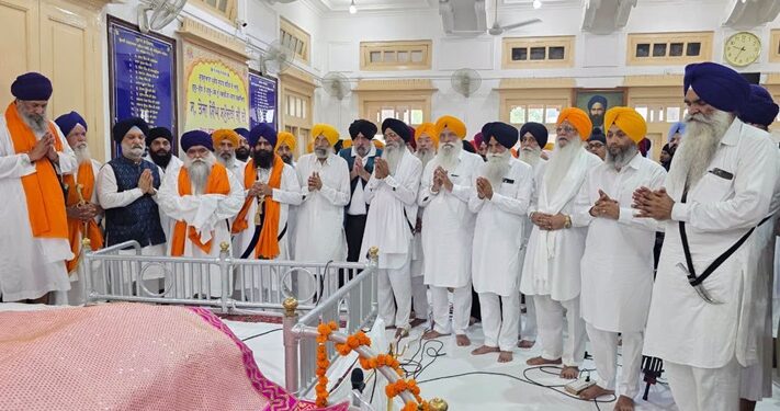 SGPC ਨੇ ਤੇਜਾ ਸਿੰਘ ਸਮੁੰਦਰੀ ਦੀ 100 ਸਾਲਾ ਸ਼ਹੀਦੀ ਸ਼ਤਾਬਦੀ ਮੌਕੇ ਕਰਵਾਇਆ ਸਮਾਗਮ SGPC ਨੇ ਤੇਜਾ ਸਿੰਘ ਸਮੁੰਦਰੀ ਦੀ 100 ਸਾਲਾ ਸ਼ਹੀਦੀ ਸ਼ਤਾਬਦੀ ਮੌਕੇ ਕਰਵਾਇਆ ਸਮਾਗਮ