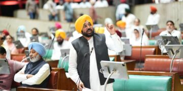 ਪੰਜਾਬ ਵਿੱਚ ਆਊਟਸੋਰਸਿੰਗ ਰਾਹੀਂ ਭਰਤੀ ਕੀਤੇ ਮੁਲਾਜ਼ਮਾਂ ਦੀ ਲੁੱਟ ਦਾ ਅੰਤ ਹੋਇਆ; ਵਿਧਾਨ ਸਭਾ ਵੱਲੋਂ ‘ਪੰਜਾਬ ਸਟੇਟ ਆਊਟਸੋਰਸਡ ਪਰਸੋਨਲ ਬਿੱਲ-2026’ ਸਰਬਸੰਮਤੀ ਨਾਲ ਪਾਸV ਪੰਜਾਬ ਵਿੱਚ ਆਊਟਸੋਰਸਿੰਗ ਰਾਹੀਂ ਭਰਤੀ ਕੀਤੇ ਮੁਲਾਜ਼ਮਾਂ ਦੀ ਲੁੱਟ ਦਾ ਅੰਤ ਹੋਇਆ; ਵਿਧਾਨ ਸਭਾ ਵੱਲੋਂ ‘ਪੰਜਾਬ ਸਟੇਟ ਆਊਟਸੋਰਸਡ ਪਰਸੋਨਲ ਬਿੱਲ-2026’ ਸਰਬਸੰਮਤੀ ਨਾਲ ਪਾਸV