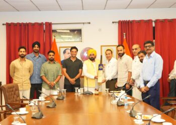 ਪੰਜਾਬ ਦੀ ਆਪਣੀ ਆਈ.ਪੀ.ਐਲ., 30 ਅਗਸਤ ਤੋਂ 13 ਸਤੰਬਰ ਤੱਕ ਹੋਣ ਵਾਲੀ ਸ਼ੇਰ-ਏ-ਪੰਜਾਬ ਟਵੰਟੀ-20 ਲੀਗ ਵਿੱਚ ਖੇਡਣਗੇ ਚੋਟੀ ਦੇ ਖਿਡਾਰੀ: ਮੁੱਖ ਮੰਤਰੀ ਭਗਵੰਤ ਸਿੰਘ ਮਾਨVVV ਪੰਜਾਬ ਦੀ ਆਪਣੀ ਆਈ.ਪੀ.ਐਲ., 30 ਅਗਸਤ ਤੋਂ 13 ਸਤੰਬਰ ਤੱਕ ਹੋਣ ਵਾਲੀ ਸ਼ੇਰ-ਏ-ਪੰਜਾਬ ਟਵੰਟੀ-20 ਲੀਗ ਵਿੱਚ ਖੇਡਣਗੇ ਚੋਟੀ ਦੇ ਖਿਡਾਰੀ: ਮੁੱਖ ਮੰਤਰੀ ਭਗਵੰਤ ਸਿੰਘ ਮਾਨVVV