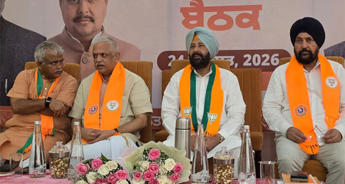 Punjab ‘ਚ ਭਾਜਪਾ ਦਾ ‘ਮਿਸ਼ਨ 117’, ਸਾਰੀਆਂ ਵਿਧਾਨ ਸਭਾ ਸੀਟਾਂ ‘ਤੇ ਚੋਣ ਲੜਨ ਦੀ ਤਿਆਰੀ ! Punjab ‘ਚ ਭਾਜਪਾ ਦਾ ‘ਮਿਸ਼ਨ 117’, ਸਾਰੀਆਂ ਵਿਧਾਨ ਸਭਾ ਸੀਟਾਂ ‘ਤੇ ਚੋਣ ਲੜਨ ਦੀ ਤਿਆਰੀ !