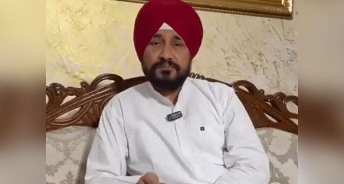 Punjab: ਚਰਨਜੀਤ ਚੰਨੀ ਨੇ ਸੱਜਣ ਕੁਮਾਰ ਨੂੰ ਲੈ ਕੇ ਦਿੱਤਾ ਵੱਡਾ ਬਿਆਨ, ਪੜ੍ਹੋ ਕੀ ਕਿਹਾ ? Punjab: ਚਰਨਜੀਤ ਚੰਨੀ ਨੇ ਸੱਜਣ ਕੁਮਾਰ ਨੂੰ ਲੈ ਕੇ ਦਿੱਤਾ ਵੱਡਾ ਬਿਆਨ, ਪੜ੍ਹੋ ਕੀ ਕਿਹਾ ?