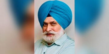 ਸੱਤ ਸਮੁੰਦਰ ਤਰ ਕੇ ਵੀ ਜੰਮਣ ਭੂਮੀ ਚੇਤੇ ਰੱਖਿਓ ਸੱਤ ਸਮੁੰਦਰ ਤਰ ਕੇ ਵੀ ਜੰਮਣ ਭੂਮੀ ਚੇਤੇ ਰੱਖਿਓ