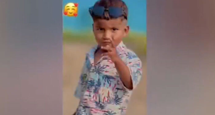 Punjab: ਖੇਤਾਂ ਨੂੰ ਜਾ ਰਹੇ ਮਾਮੇ ਦੇ ਟਰੈਕਟਰ ਹੇਠਾਂ ਆਇਆ ਭਾਣਜਾ Punjab: ਖੇਤਾਂ ਨੂੰ ਜਾ ਰਹੇ ਮਾਮੇ ਦੇ ਟਰੈਕਟਰ ਹੇਠਾਂ ਆਇਆ ਭਾਣਜਾ