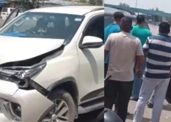 Haryana: ‘ਦ ਗ੍ਰੇਟ ਖਲੀ’ ਦੀ ਗੱਡੀ ਹਾਦਸੇ ਦਾ ਸ਼ਿਕਾਰ, ਵਾਲ-ਵਾਲ ਬਚੇ Haryana: ‘ਦ ਗ੍ਰੇਟ ਖਲੀ’ ਦੀ ਗੱਡੀ ਹਾਦਸੇ ਦਾ ਸ਼ਿਕਾਰ, ਵਾਲ-ਵਾਲ ਬਚੇ