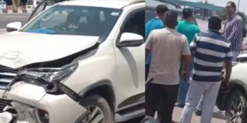 Haryana: ‘ਦ ਗ੍ਰੇਟ ਖਲੀ’ ਦੀ ਗੱਡੀ ਹਾਦਸੇ ਦਾ ਸ਼ਿਕਾਰ, ਵਾਲ-ਵਾਲ ਬਚੇ Haryana: ‘ਦ ਗ੍ਰੇਟ ਖਲੀ’ ਦੀ ਗੱਡੀ ਹਾਦਸੇ ਦਾ ਸ਼ਿਕਾਰ, ਵਾਲ-ਵਾਲ ਬਚੇ