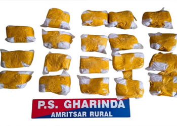 Punjab Breaking: 10 ਕਿਲੋ ਹੈਰੋਇਨ ਸਮੇਤ ਦੋ ਗ੍ਰਿਫ਼ਤਾਰ Punjab Breaking: 10 ਕਿਲੋ ਹੈਰੋਇਨ ਸਮੇਤ ਦੋ ਗ੍ਰਿਫ਼ਤਾਰ