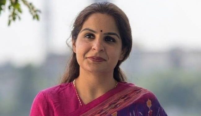 ਲੈਕਚਰਾਰ ਹੱਤਿਆ ਮਾਮਲੇ ’ਚ ਪਤੀ ਤੇ ਸੱਸ ਗ੍ਰਿਫ਼ਤਾਰ