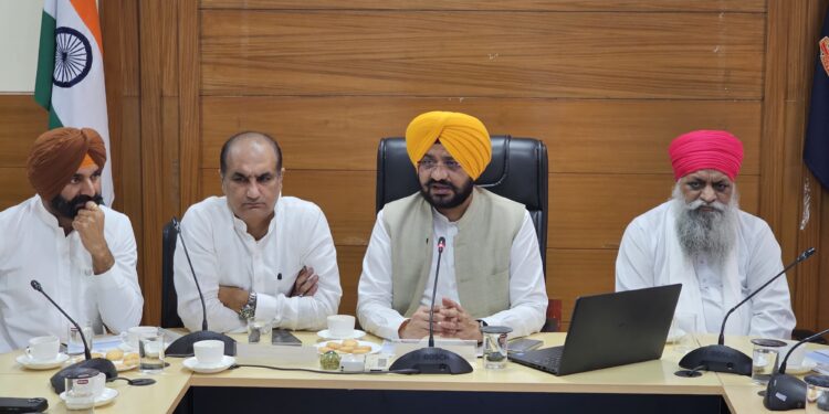 ਪੰਜਾਬ ਵਿੱਚ ਗੁਰੂ ਰਵਿਦਾਸ ਦੇ 650ਵੇਂ ਪ੍ਰਕਾਸ਼ ਪੁਰਬ ਨੂੰ ਸਮਰਪਿਤ 92 ਡਰੋਨ ਸ਼ੋਅ ਕਰਵਾਏ ਜਾਣਗੇ: ਤਰੁਨਪ੍ਰੀਤ ਸਿੰਘ ਸੌਂਦ