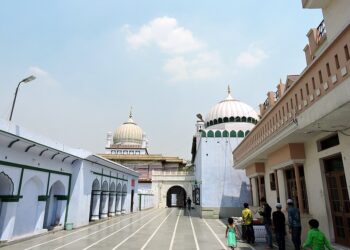 Fatehgarh Sahib : ਰੋਜ਼ਾ ਸ਼ਰੀਫ਼ ਦੇ ਸਾਲਾਨਾ ਉਰਸ ਦੀ ਅੱਜ ਹੋਵੇਗੀ ਸ਼ੁਰੂਆਤ ; ਪਾਕਿਸਤਾਨ ਤੋਂ ਆਉਣ ਵਾਲਾ ਜੱਥਾ ਉਰਸ ਵਿੱਚ ਨਹੀਂ ਹੋ ਸਕੇਗਾ ਸ਼ਾਮਲ Fatehgarh Sahib : ਰੋਜ਼ਾ ਸ਼ਰੀਫ਼ ਦੇ ਸਾਲਾਨਾ ਉਰਸ ਦੀ ਅੱਜ ਹੋਵੇਗੀ ਸ਼ੁਰੂਆਤ ; ਪਾਕਿਸਤਾਨ ਤੋਂ ਆਉਣ ਵਾਲਾ ਜੱਥਾ ਉਰਸ ਵਿੱਚ ਨਹੀਂ ਹੋ ਸਕੇਗਾ ਸ਼ਾਮਲ