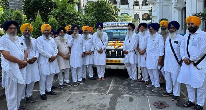 Punjab: ਅਮਰੀਕਾ ਨਿਵਾਸੀ ਵੱਲੋਂ ਲੰਗਰ ਸੇਵਾ ਲਈ ਗੱਡੀ ਅਤੇ ਸਰਾਂ ਲਈ 4 ਲੱਖ ਰੁਪਏ ਭੇਟ Punjab: ਅਮਰੀਕਾ ਨਿਵਾਸੀ ਵੱਲੋਂ ਲੰਗਰ ਸੇਵਾ ਲਈ ਗੱਡੀ ਅਤੇ ਸਰਾਂ ਲਈ 4 ਲੱਖ ਰੁਪਏ ਭੇਟ