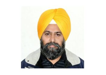 “ਗੁਰੂ ਦੀ ਗੋਲਕ ਨੂੰ ਹਰ ਸਾਲ 1.6 ਕਰੋੜ ਰੁਪਏ ਦਾ ਨੁਕਸਾਨ, ਸ਼੍ਰੋਮਣੀ ਕਮੇਟੀ ਦੇ ਸਪੱਸ਼ਟੀਕਰਨ ਨੇ ਕਿਸੇ ਸਵਾਲ ਦਾ ਜਵਾਬ ਨਹੀਂ ਦਿੱਤਾ, ਸਗੋਂ ਨਵੇਂ ਸਵਾਲ ਖੜ੍ਹੇ ਕਰ ਦਿੱਤੇ ਹਨ” — ਭਾਈ ਦਵਿੰਦਰ ਸਿੰਘ ਸੋਢੀ “ਗੁਰੂ ਦੀ ਗੋਲਕ ਨੂੰ ਹਰ ਸਾਲ 1.6 ਕਰੋੜ ਰੁਪਏ ਦਾ ਨੁਕਸਾਨ, ਸ਼੍ਰੋਮਣੀ ਕਮੇਟੀ ਦੇ ਸਪੱਸ਼ਟੀਕਰਨ ਨੇ ਕਿਸੇ ਸਵਾਲ ਦਾ ਜਵਾਬ ਨਹੀਂ ਦਿੱਤਾ, ਸਗੋਂ ਨਵੇਂ ਸਵਾਲ ਖੜ੍ਹੇ ਕਰ ਦਿੱਤੇ ਹਨ” — ਭਾਈ ਦਵਿੰਦਰ ਸਿੰਘ ਸੋਢੀ