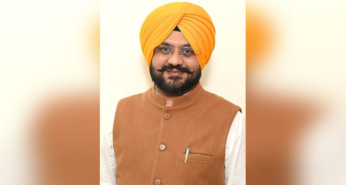 Punjab ਸਰਕਾਰ ਅੱਜ ਤੋਂ ‘ਹਮਾਰੇ ਰਾਮ’ ਨਾਟਕ ਦੀ ਵਿਆਪਕ ਪੇਸ਼ਕਾਰੀ ਕਰਵਾਏਗੀ, 12 ਸ਼ਹਿਰਾਂ ਵਿੱਚ 41 ਪੇਸ਼ਕਾਰੀਆਂ ਹੋਣਗੀਆਂ Punjab ਸਰਕਾਰ ਅੱਜ ਤੋਂ ‘ਹਮਾਰੇ ਰਾਮ’ ਨਾਟਕ ਦੀ ਵਿਆਪਕ ਪੇਸ਼ਕਾਰੀ ਕਰਵਾਏਗੀ, 12 ਸ਼ਹਿਰਾਂ ਵਿੱਚ 41 ਪੇਸ਼ਕਾਰੀਆਂ ਹੋਣਗੀਆਂ