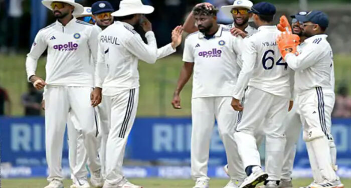 India Vs Sri Lanka: ਫ਼ਾਲੋਆਨ ਖੇਡ ਰਹੀ ਸ਼੍ਰੀਲੰਕਾ ਨੇ ਲੰਚ ਤੱਕ ਦੋ ਵਿਕਟਾਂ ਗੁਆਈਆਂ India Vs Sri Lanka: ਫ਼ਾਲੋਆਨ ਖੇਡ ਰਹੀ ਸ਼੍ਰੀਲੰਕਾ ਨੇ ਲੰਚ ਤੱਕ ਦੋ ਵਿਕਟਾਂ ਗੁਆਈਆਂ