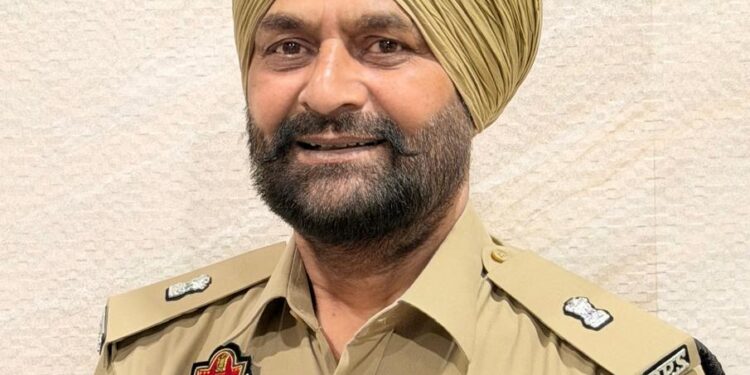 ਐਸ.ਪੀ. (ਡੀ) ਖੰਨਾ ਪਵਨਜੀਤ ਪੀ.ਪੀ.ਐਸ. ਨੂੰ ਮਿਲੇਗਾ ਮੁੱਖ ਮੰਤਰੀ ਮੈਡਲ ਐਸ.ਪੀ. (ਡੀ) ਖੰਨਾ ਪਵਨਜੀਤ ਪੀ.ਪੀ.ਐਸ. ਨੂੰ ਮਿਲੇਗਾ ਮੁੱਖ ਮੰਤਰੀ ਮੈਡਲ