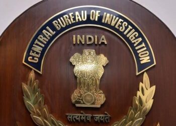 CBI ਵਿੱਚ ਤਾਇਨਾਤ DIG ਰੈਂਕ ਦੇ ਤਿੰਨ ਸੀਨੀਅਰ ਅਧਿਕਾਰੀਆਂ ਨੂੰ Joint Director ਵਜੋਂ ਤਰੱਕੀ CBI ਵਿੱਚ ਤਾਇਨਾਤ DIG ਰੈਂਕ ਦੇ ਤਿੰਨ ਸੀਨੀਅਰ ਅਧਿਕਾਰੀਆਂ ਨੂੰ Joint Director ਵਜੋਂ ਤਰੱਕੀ