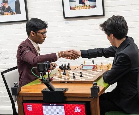 Sinquefield Cup Chess : ਪ੍ਰਗਿਆਨੰਧਾ ਨੇ ਸਿੰਕਫੀਲਡ ਕੱਪ ਵਿੱਚ ਦੂਜੇ ਦੌਰ ਦਾ ਮੈਚ ਜਿੱਤਿਆ ; ਸਿੰਦਾਰੋਵ ਨੂੰ ਹਰਾਇਆ Sinquefield Cup Chess : ਪ੍ਰਗਿਆਨੰਧਾ ਨੇ ਸਿੰਕਫੀਲਡ ਕੱਪ ਵਿੱਚ ਦੂਜੇ ਦੌਰ ਦਾ ਮੈਚ ਜਿੱਤਿਆ ; ਸਿੰਦਾਰੋਵ ਨੂੰ ਹਰਾਇਆ