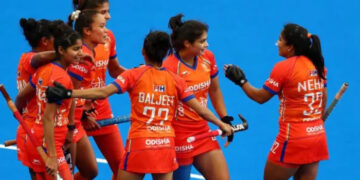 Women’s Hockey World Cup: ਭਾਰਤ ਨੇ ਇੰਗਲੈਂਡ ਨਾਲ ਮੈਚ ਖੇਡਿਆ ਡਰਾਅ, ਅਗਲੇ ਦੌਰ ਵਿੱਚ ਜਗ੍ਹਾ ਕੀਤੀ ਪੱਕੀ Women’s Hockey World Cup: ਭਾਰਤ ਨੇ ਇੰਗਲੈਂਡ ਨਾਲ ਮੈਚ ਖੇਡਿਆ ਡਰਾਅ, ਅਗਲੇ ਦੌਰ ਵਿੱਚ ਜਗ੍ਹਾ ਕੀਤੀ ਪੱਕੀ