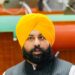 ਸਾਲ 2022 ਵਿੱਚ ਬਿਨਾਂ ਚਾਰਦੀਵਾਰੀ ਤੇ ਫ਼ਰਸ਼ ‘ਤੇ ਬੈਠ ਕੇ ਪੜ੍ਹਨ ਲਈ ਮਜ਼ਬੂਰ ਸਨ 4 ਲੱਖ ਵਿਦਿਆਰਥੀ ਪਰ ਅੱਜ ਦੇਸ਼ ਭਰ ‘ਚੋਂ ਸਕੂਲੀ ਸਿੱਖਿਆ ਵਿੱਚ ਮੋਹਰੀ ਬਣ ਕੇ ਉਭਰਿਆ ਪੰਜਾਬ: ਹਰਜੋਤ ਸਿੰਘ ਬੈਂਸ