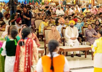 ਸਾਡੀ ਸਰਕਾਰ ਮਜ਼ਬੂਤ ਪੰਜਾਬ ਦੀ ਸਿਰਜਣਾ ਲਈ ਔਰਤਾਂ ਨੂੰ ਵੱਧ ਅਖ਼ਤਿਆਰ ਯਕੀਨੀ ਬਣਾ ਰਹੀ ਹੈ: ਮੁੱਖ ਮੰਤਰੀ ਭਗਵੰਤ ਸਿੰਘ ਮਾਨ