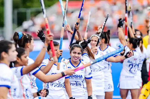 ਮਹਿਲਾ ਹਾਕੀ ਵਿਸ਼ਵ ਕੱਪ 2026: ਭਾਰਤ – ਚੀਨ ਵਿਚਾਲੇ ਰੋਮਾਂਚਕ ਮੁਕਾਬਲਾ 2-2 ਨਾਲ ਡਰਾਅ ਮਹਿਲਾ ਹਾਕੀ ਵਿਸ਼ਵ ਕੱਪ 2026: ਭਾਰਤ – ਚੀਨ ਵਿਚਾਲੇ ਰੋਮਾਂਚਕ ਮੁਕਾਬਲਾ 2-2 ਨਾਲ ਡਰਾਅ