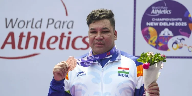 CWG 2026 ਵਿੱਚ ਪੈਰਾ ਐਥਲੈਟਿਕਸ ‘ਚ ਭਾਰਤੀ ਖਿਡਾਰੀਆਂ ਦਾ ਦਬਦਬਾ; ਸ਼ਾਟਪੁੱਟ ‘ਚ ਸੋਮਨ ਨੂੰ ਮਿਲਿਆ GOLD CWG 2026 ਵਿੱਚ ਪੈਰਾ ਐਥਲੈਟਿਕਸ ‘ਚ ਭਾਰਤੀ ਖਿਡਾਰੀਆਂ ਦਾ ਦਬਦਬਾ; ਸ਼ਾਟਪੁੱਟ ‘ਚ ਸੋਮਨ ਨੂੰ ਮਿਲਿਆ GOLD