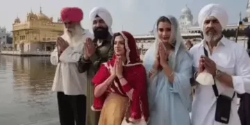 ਫਿਲਮ ‘ਦਿ ਗ੍ਰੇਟ ਪੰਜਾਬ ਰੋਬਰੀ’ ਦੀ ਸਟਾਰ ਕਾਸਟ ਸ੍ਰੀ ਹਰਿਮੰਦਰ ਸਾਹਿਬ ਹੋਈ ਨਤਮਸਤਕ ; ਫਿਲਮ 7 ਅਗਸਤ ਨੂੰ ਹੋਵੇਗੀ ਰਿਲੀਜ਼ ਫਿਲਮ ‘ਦਿ ਗ੍ਰੇਟ ਪੰਜਾਬ ਰੋਬਰੀ’ ਦੀ ਸਟਾਰ ਕਾਸਟ ਸ੍ਰੀ ਹਰਿਮੰਦਰ ਸਾਹਿਬ ਹੋਈ ਨਤਮਸਤਕ ; ਫਿਲਮ 7 ਅਗਸਤ ਨੂੰ ਹੋਵੇਗੀ ਰਿਲੀਜ਼