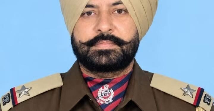ਅੰਮ੍ਰਿਤਸਰ : ASI ਦੀ ਹੱਤਿਆ ਦੀ ਅੱਤਵਾਦੀ ਸੰਗਠਨ ‘ਤਹਿਰੀਕ-ਏ-ਤਾਲਿਬਾਨ ਹਿੰਦੁਸਤਾਨ’ ਨੇ ਲਈ ਜ਼ਿੰਮੇਵਾਰੀ ਅੰਮ੍ਰਿਤਸਰ : ASI ਦੀ ਹੱਤਿਆ ਦੀ ਅੱਤਵਾਦੀ ਸੰਗਠਨ ‘ਤਹਿਰੀਕ-ਏ-ਤਾਲਿਬਾਨ ਹਿੰਦੁਸਤਾਨ’ ਨੇ ਲਈ ਜ਼ਿੰਮੇਵਾਰੀ