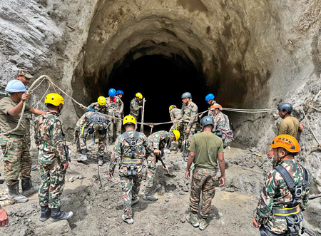 Nepal flash floods : ਮਰਨ ਵਾਲਿਆਂ ਦੀ ਗਿਣਤੀ 1340 ਤੋਂ ਪਾਰ ; 4,886 ਲੋਕ ਲੋਕ ਅਜੇ ਵੀ ਲਾਪਤਾ Nepal flash floods : ਮਰਨ ਵਾਲਿਆਂ ਦੀ ਗਿਣਤੀ 1340 ਤੋਂ ਪਾਰ ; 4,886 ਲੋਕ ਲੋਕ ਅਜੇ ਵੀ ਲਾਪਤਾ