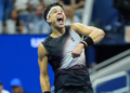 US Open : ਡਿਫੈਂਡਿੰਗ ਚੈਂਪੀਅਨ ਅਲਕਾਰਾਜ਼ ਯੂਐਸ ਓਪਨ ਤੋਂ ਬਾਹਰ ; ਸ਼ੈਲਟਨ ਨੇ ਰੋਮਾਂਚਕ ਕੁਆਰਟਰ ਫਾਈਨਲ ‘ਚ ਹਰਾਇਆ US Open : ਡਿਫੈਂਡਿੰਗ ਚੈਂਪੀਅਨ ਅਲਕਾਰਾਜ਼ ਯੂਐਸ ਓਪਨ ਤੋਂ ਬਾਹਰ ; ਸ਼ੈਲਟਨ ਨੇ ਰੋਮਾਂਚਕ ਕੁਆਰਟਰ ਫਾਈਨਲ ‘ਚ ਹਰਾਇਆ