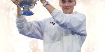 US Open  : ਰਾਇਬਾਕਿਨਾ ਨੇ ਮੌਜੂਦਾ ਚੈਂਪੀਅਨ ਸਾਬਾਲੇਂਕਾ ਨੂੰ ਹਰਾ ਕੇ ਜਿੱਤਿਆ ਮਹਿਲਾ ਸਿੰਗਲਜ਼ ਦਾ ਖਿਤਾਬ ; ਬਣੀ ਵਿਸ਼ਵ ਦੀ ਨੰਬਰ 1 ਖਿਡਾਰਨ