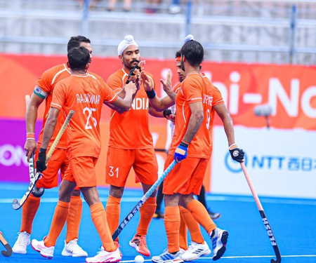 Asian Games : ਭਾਰਤੀ ਪੁਰਸ਼ ਹਾਕੀ ਟੀਮ ਨੇ ਕੀਤੀ ਸ਼ਾਨਦਾਰ ਸ਼ੁਰੂਆਤ ; ਇੰਡੋਨੇਸ਼ੀਆ ਨੂੰ 13-1 ਨਾਲ ਹਰਾਇਆ Asian Games : ਭਾਰਤੀ ਪੁਰਸ਼ ਹਾਕੀ ਟੀਮ ਨੇ ਕੀਤੀ ਸ਼ਾਨਦਾਰ ਸ਼ੁਰੂਆਤ ; ਇੰਡੋਨੇਸ਼ੀਆ ਨੂੰ 13-1 ਨਾਲ ਹਰਾਇਆ