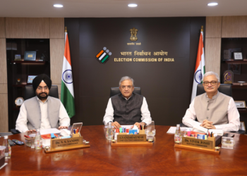 Delhi SIR : ECI ਨੇ ਦਾਅਵਿਆਂ ਅਤੇ ਇਤਰਾਜ਼ਾਂ ਨੂੰ ਦਾਖਲ ਕਰਨ ਦੀ ਸਮਾਂ-ਸੀਮਾ 30 ਅਕਤੂਬਰ ਤੱਕ ਵਧਾਈ Delhi SIR : ECI ਨੇ ਦਾਅਵਿਆਂ ਅਤੇ ਇਤਰਾਜ਼ਾਂ ਨੂੰ ਦਾਖਲ ਕਰਨ ਦੀ ਸਮਾਂ-ਸੀਮਾ 30 ਅਕਤੂਬਰ ਤੱਕ ਵਧਾਈ