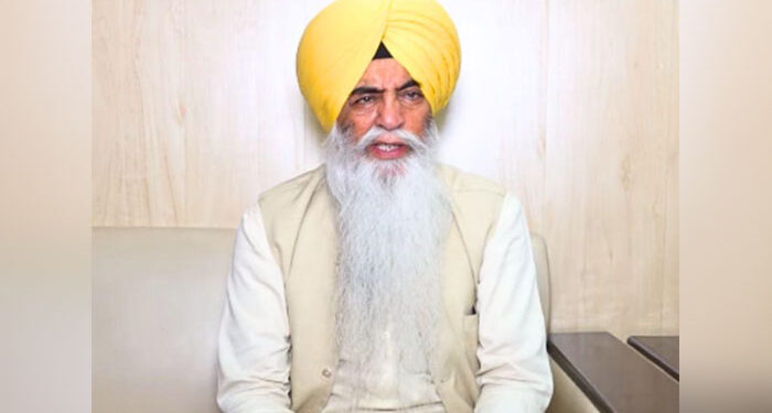 Punjab: ਅਮਰਜੀਤ ਚਾਵਲਾ ਦੇ ਰੂਪਨਗਰ ਤੇ ਲੁਧਿਆਣਾ ਸਥਿਤ ਘਰਾਂ ’ਤੇ ਪੁਲਿਸ ਦੀ ਰੇਡ Punjab: ਅਮਰਜੀਤ ਚਾਵਲਾ ਦੇ ਰੂਪਨਗਰ ਤੇ ਲੁਧਿਆਣਾ ਸਥਿਤ ਘਰਾਂ ’ਤੇ ਪੁਲਿਸ ਦੀ ਰੇਡ