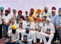 Punjab: ਵਿਸ਼ਵ ਪ੍ਰਸਿੱਧ ਫੋਟੋ ਕਲਾਕਾਰ ਤੇ ਪੰਜਾਬੀ ਲੇਖਕ ਹਰਭਜਨ ਸਿੰਘ ਬਾਜਵਾ ਦੀ ਬਟਾਲਾ ਵਿੱਚ ਅੰਤਿਮ ਅਰਦਾਸ ਤੇ ਸ਼ਰਧਾਂਜਲੀ ਸਮਾਗਮ Punjab: ਵਿਸ਼ਵ ਪ੍ਰਸਿੱਧ ਫੋਟੋ ਕਲਾਕਾਰ ਤੇ ਪੰਜਾਬੀ ਲੇਖਕ ਹਰਭਜਨ ਸਿੰਘ ਬਾਜਵਾ ਦੀ ਬਟਾਲਾ ਵਿੱਚ ਅੰਤਿਮ ਅਰਦਾਸ ਤੇ ਸ਼ਰਧਾਂਜਲੀ ਸਮਾਗਮ