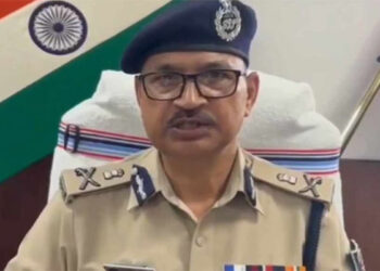 National: ਬਿਹਾਰ ਦੇ DGP ਵਿਨੈ ਕੁਮਾਰ ਨੇ ਲਈ ਸਵੈ-ਇੱਛੁਕ ਸੇਵਾਮੁਕਤੀ, ਬਣੇ ਨਵੇਂ ਮੁੱਖ ਸੂਚਨਾ ਕਮਿਸ਼ਨਰ National: ਬਿਹਾਰ ਦੇ DGP ਵਿਨੈ ਕੁਮਾਰ ਨੇ ਲਈ ਸਵੈ-ਇੱਛੁਕ ਸੇਵਾਮੁਕਤੀ, ਬਣੇ ਨਵੇਂ ਮੁੱਖ ਸੂਚਨਾ ਕਮਿਸ਼ਨਰ