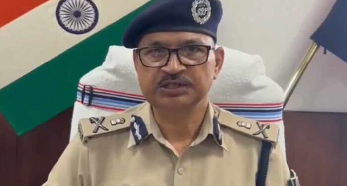 National: ਬਿਹਾਰ ਦੇ DGP ਵਿਨੈ ਕੁਮਾਰ ਨੇ ਲਈ ਸਵੈ-ਇੱਛੁਕ ਸੇਵਾਮੁਕਤੀ, ਬਣੇ ਨਵੇਂ ਮੁੱਖ ਸੂਚਨਾ ਕਮਿਸ਼ਨਰ National: ਬਿਹਾਰ ਦੇ DGP ਵਿਨੈ ਕੁਮਾਰ ਨੇ ਲਈ ਸਵੈ-ਇੱਛੁਕ ਸੇਵਾਮੁਕਤੀ, ਬਣੇ ਨਵੇਂ ਮੁੱਖ ਸੂਚਨਾ ਕਮਿਸ਼ਨਰ