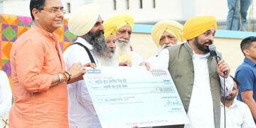 Punjab: ਤਿੰਨ ਕਾਲੇ ਖੇਤੀ ਕਾਨੂੰਨ ਪਾਸ ਕਰਨ ਦੀ ਸ਼ਰਤ ‘ਤੇ ਅਕਾਲੀ ਦਲ ਨਾਲ ਸਮਝੌਤਾ ਕਰਨ ਜਾ ਰਹੀ ਹੈ ਭਾਜਪਾ: CM ਮਾਨ Punjab: ਤਿੰਨ ਕਾਲੇ ਖੇਤੀ ਕਾਨੂੰਨ ਪਾਸ ਕਰਨ ਦੀ ਸ਼ਰਤ ‘ਤੇ ਅਕਾਲੀ ਦਲ ਨਾਲ ਸਮਝੌਤਾ ਕਰਨ ਜਾ ਰਹੀ ਹੈ ਭਾਜਪਾ: CM ਮਾਨ