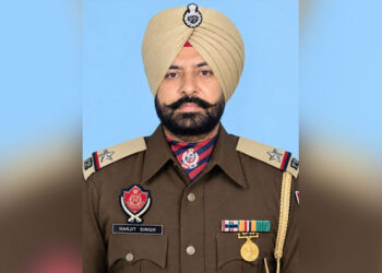 Big News: ਅੰਮ੍ਰਿਤਸਰ ‘ਚ ASI ਦਾ ਗੋਲੀਆਂ ਮਾਰ ਕੇ ਕਤਲ Big News: ਅੰਮ੍ਰਿਤਸਰ ‘ਚ ASI ਦਾ ਗੋਲੀਆਂ ਮਾਰ ਕੇ ਕਤਲ