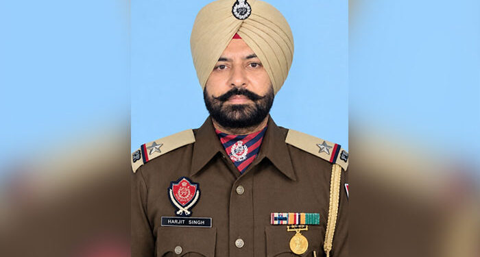 Big News: ਅੰਮ੍ਰਿਤਸਰ ‘ਚ ASI ਦਾ ਗੋਲੀਆਂ ਮਾਰ ਕੇ ਕਤਲ Big News: ਅੰਮ੍ਰਿਤਸਰ ‘ਚ ASI ਦਾ ਗੋਲੀਆਂ ਮਾਰ ਕੇ ਕਤਲ