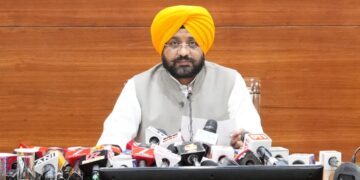 ਭਗਵੰਤ ਮਾਨ ਸਰਕਾਰ ਨੇ ‘ਮੁੱਖ ਮੰਤਰੀ ਤੀਰਥ ਯਾਤਰਾ ਸਕੀਮ’ ਤਹਿਤ 5.10 ਲੱਖ ਸ਼ਰਧਾਲੂਆਂ ਨੂੰ ਤੀਰਥ ਯਾਤਰਾ ਦੀ ਸਹੂਲਤ ਪ੍ਰਦਾਨ ਕੀਤੀ: ਤਰੁਨਪ੍ਰੀਤ ਸਿੰਘ ਸੌਂਦ ਭਗਵੰਤ ਮਾਨ ਸਰਕਾਰ ਨੇ ‘ਮੁੱਖ ਮੰਤਰੀ ਤੀਰਥ ਯਾਤਰਾ ਸਕੀਮ’ ਤਹਿਤ 5.10 ਲੱਖ ਸ਼ਰਧਾਲੂਆਂ ਨੂੰ ਤੀਰਥ ਯਾਤਰਾ ਦੀ ਸਹੂਲਤ ਪ੍ਰਦਾਨ ਕੀਤੀ: ਤਰੁਨਪ੍ਰੀਤ ਸਿੰਘ ਸੌਂਦ