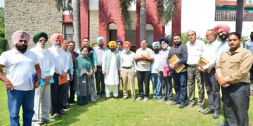 ਪੰਜਾਬ ਸਰਕਾਰ ਵੱਲੋਂ 8 ਲੱਖ ਮੁਲਾਜ਼ਮਾਂ ਅਤੇ ਪੈਨਸ਼ਨਰਾਂ ਨੂੰ ਤਿਉਹਾਰੀ ਸੀਜ਼ਨ ਦਾ ਤੋਹਫ਼ਾ; ਭਗਵੰਤ ਮਾਨ ਸਰਕਾਰ ਨੇ ਮਹਿੰਗਾਈ ਭੱਤਾ ਵਧਾ ਕੇ 50 ਫ਼ੀਸਦ ਕੀਤਾ