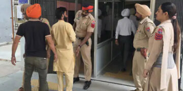 Punjab: ਮਾਨਸਾ ਦੀ ਅਦਾਲਤ ‘ਤੇ ਸਕੂਲਾਂ ਨੂੰ ਬੰਬ ਨਾਲ ਉਡਾਉਣ ਦੀ ਮਿਲੀ ਧਮਕੀ
