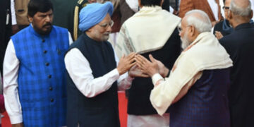 PM Modi ਨੇ ਸਾਬਕਾ PM ਡਾ. ਮਨਮੋਹਨ ਸਿੰਘ ਨੂੰ ਜਨਮ ਵਰ੍ਹੇਗੰਢ ’ਤੇ ਦਿੱਤੀ ਸ਼ਰਧਾਂਜਲੀ