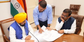 ਮੁੱਖ ਮੰਤਰੀ ਭਗਵੰਤ ਸਿੰਘ ਮਾਨ ਵੱਲੋਂ ਪਰਾਲੀ ਸਾੜਨ ਨੂੰ ਰੋਕਣ ਲਈ ਵਿਆਪਕ ਜਾਗਰੂਕਤਾ ਮੁਹਿੰਮ ਚਲਾਉਣ ਦਾ ਸੱਦਾ ਮੁੱਖ ਮੰਤਰੀ ਭਗਵੰਤ ਸਿੰਘ ਮਾਨ ਵੱਲੋਂ ਪਰਾਲੀ ਸਾੜਨ ਨੂੰ ਰੋਕਣ ਲਈ ਵਿਆਪਕ ਜਾਗਰੂਕਤਾ ਮੁਹਿੰਮ ਚਲਾਉਣ ਦਾ ਸੱਦਾ