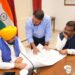 ਮੁੱਖ ਮੰਤਰੀ ਭਗਵੰਤ ਸਿੰਘ ਮਾਨ ਵੱਲੋਂ ਪਰਾਲੀ ਸਾੜਨ ਨੂੰ ਰੋਕਣ ਲਈ ਵਿਆਪਕ ਜਾਗਰੂਕਤਾ ਮੁਹਿੰਮ ਚਲਾਉਣ ਦਾ ਸੱਦਾ ਮੁੱਖ ਮੰਤਰੀ ਭਗਵੰਤ ਸਿੰਘ ਮਾਨ ਵੱਲੋਂ ਪਰਾਲੀ ਸਾੜਨ ਨੂੰ ਰੋਕਣ ਲਈ ਵਿਆਪਕ ਜਾਗਰੂਕਤਾ ਮੁਹਿੰਮ ਚਲਾਉਣ ਦਾ ਸੱਦਾ