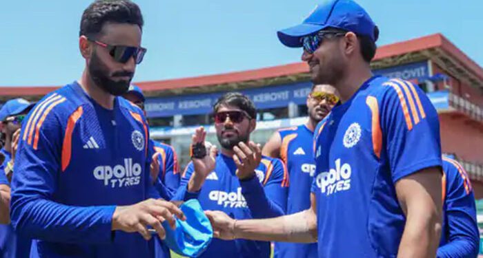 Cricket: ਭਾਰਤ ਨੇ ਵੈਸਟਇੰਡੀਜ਼ ਖ਼ਿਲਾਫ਼ ਜਿੱਤਿਆ ਟਾਸ, ਪੜ੍ਹੋ ਕੀ ਲਿਆ ਫੈਸਲਾ Cricket: ਭਾਰਤ ਨੇ ਵੈਸਟਇੰਡੀਜ਼ ਖ਼ਿਲਾਫ਼ ਜਿੱਤਿਆ ਟਾਸ, ਪੜ੍ਹੋ ਕੀ ਲਿਆ ਫੈਸਲਾ