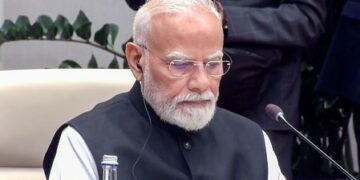 ‘ਦੋਹਰੇ ਮਾਪਦੰਡਾਂ ਲਈ ਕੋਈ ਜਗ੍ਹਾ ਨਹੀਂ’: SCO ਸੰਮੇਲਨ ਵਿੱਚ ਪ੍ਰਧਾਨ ਮੰਤਰੀ ਮੋਦੀ ਨੇ ਅੱਤਵਾਦ ਵਿਰੁੱਧ ਚੁੱਕੀ ਅਵਾਜ਼ ‘ਦੋਹਰੇ ਮਾਪਦੰਡਾਂ ਲਈ ਕੋਈ ਜਗ੍ਹਾ ਨਹੀਂ’: SCO ਸੰਮੇਲਨ ਵਿੱਚ ਪ੍ਰਧਾਨ ਮੰਤਰੀ ਮੋਦੀ ਨੇ ਅੱਤਵਾਦ ਵਿਰੁੱਧ ਚੁੱਕੀ ਅਵਾਜ਼
