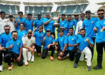 Duleep Trophy : ਕਿਸ਼ਨ ਅਤੇ ਕੁਰੈਸ਼ੀ ਦਾ ਸ਼ਾਨਦਾਰ ਪ੍ਰਦਰਸ਼ਨ ; ਈਸਟ ਜ਼ੋਨ ਨੇ 13 ਸਾਲਾਂ ਬਾਅਦ ਖਿਤਾਬ ਜਿੱਤਿਆ Duleep Trophy : ਕਿਸ਼ਨ ਅਤੇ ਕੁਰੈਸ਼ੀ ਦਾ ਸ਼ਾਨਦਾਰ ਪ੍ਰਦਰਸ਼ਨ ; ਈਸਟ ਜ਼ੋਨ ਨੇ 13 ਸਾਲਾਂ ਬਾਅਦ ਖਿਤਾਬ ਜਿੱਤਿਆ