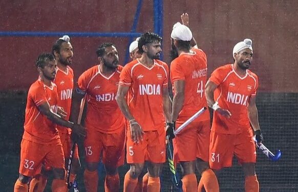 Asian Games : ਭਾਰਤੀ ਪੁਰਸ਼ ਹਾਕੀ ਟੀਮ ਨੇ ਜਾਪਾਨ ਨੂੰ ਹਰਾ ਕੇ ਸੈਮੀਫਾਈਨਲ ਵਿੱਚ ਕੀਤਾ ਪ੍ਰਵੇਸ਼ ; ਲਗਾਤਾਰ ਚੌਥੀ ਜਿੱਤ ਕੀਤੀ ਦਰਜ Asian Games : ਭਾਰਤੀ ਪੁਰਸ਼ ਹਾਕੀ ਟੀਮ ਨੇ ਜਾਪਾਨ ਨੂੰ ਹਰਾ ਕੇ ਸੈਮੀਫਾਈਨਲ ਵਿੱਚ ਕੀਤਾ ਪ੍ਰਵੇਸ਼ ; ਲਗਾਤਾਰ ਚੌਥੀ ਜਿੱਤ ਕੀਤੀ ਦਰਜ