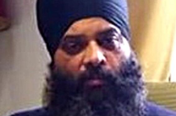 ਪਰਮਜੀਤ ਸਿੰਘ ਪੰਮਾ ਨੇ ਗੈਂਗਸਟਰ ਗੋਲਡੀ ਬਰਾੜ ਨੂੰ ਦਿੱਤੀ ਧਮਕੀ ਪਰਮਜੀਤ ਸਿੰਘ ਪੰਮਾ ਨੇ ਗੈਂਗਸਟਰ ਗੋਲਡੀ ਬਰਾੜ ਨੂੰ ਦਿੱਤੀ ਧਮਕੀ